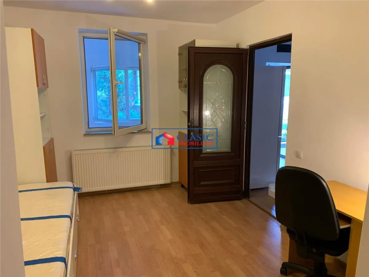 Vanzare apartament 2 camere curte comuna, Centru zona Mihai Viteazu, Cluj-Napoca - foto 1