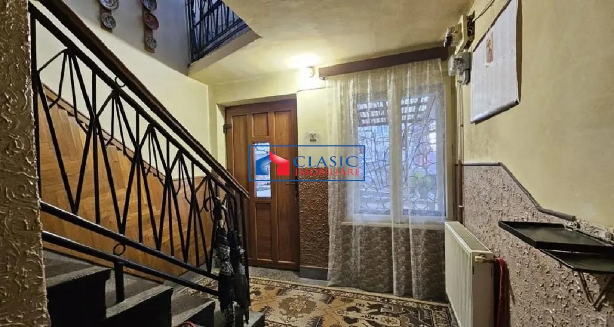 Vanzare casa individuala 5 camere in Andrei Muresanu- zona Hotel Ramada - foto 7