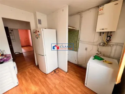 Vanzare apartament 4 camere decomandat Manastur zona Flora, Cluj-Napoca - foto 6