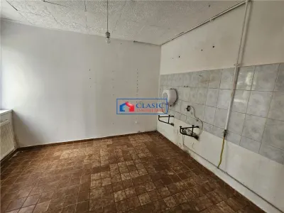 Vanzare proprietate cu potential, cartier Andrei Muresanu, Cluj-NApoca - foto 7