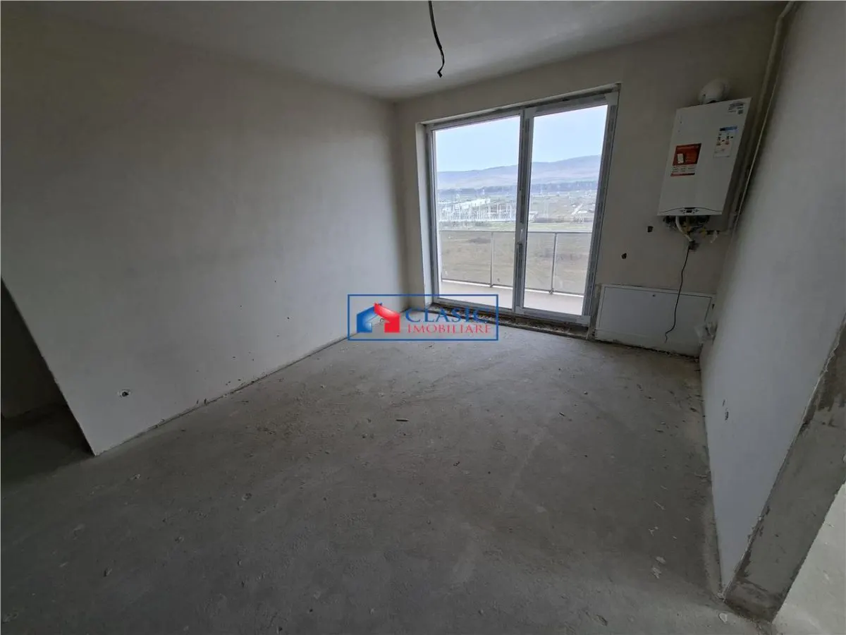 Vanzare apartament 3 camere zona Sesul de Sus Floresti - foto 6