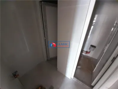 Vanzare apartament cu autorizatie pentru cabinet stomatologic, salon de infrumusetare zona Vivo Floresti - foto 9