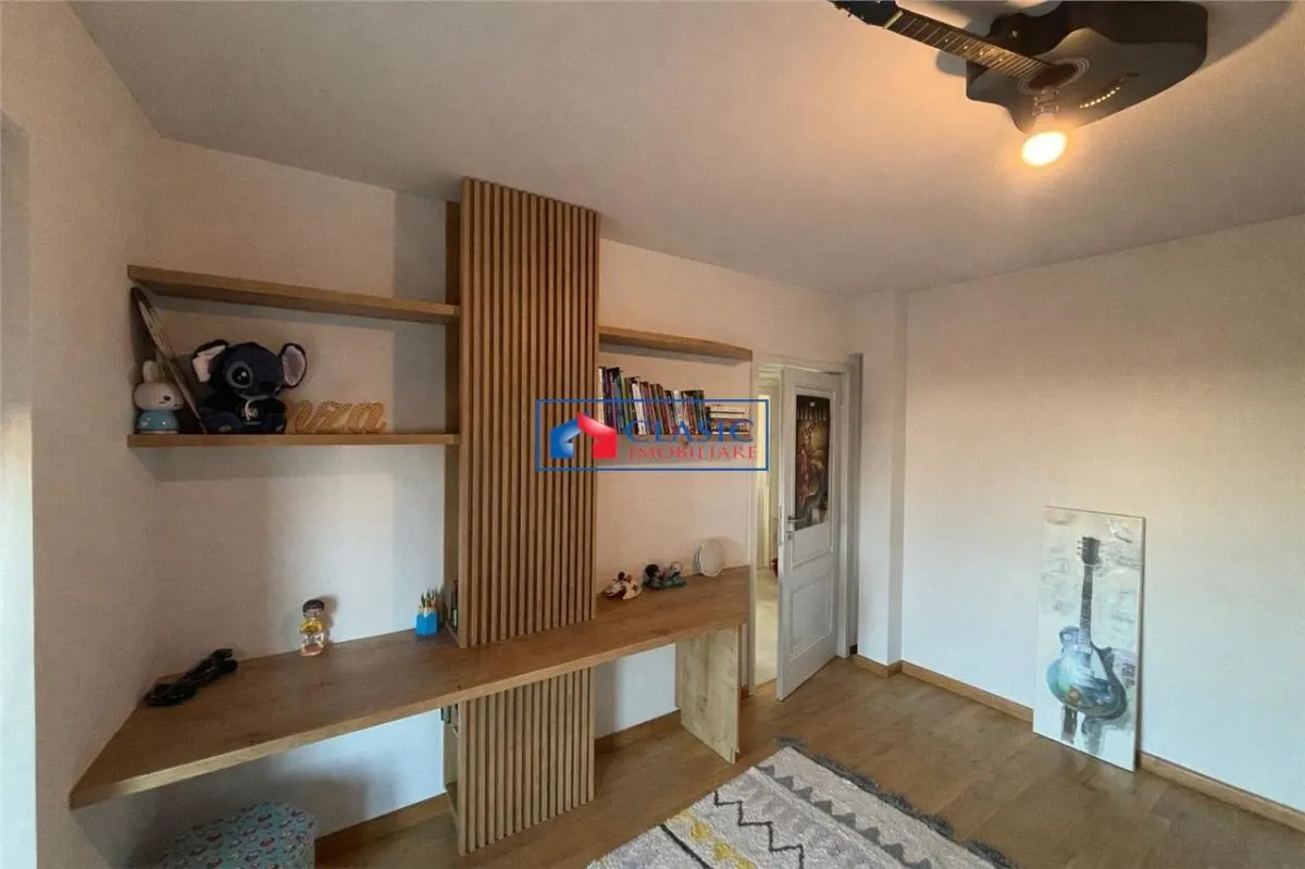 Vanzare apartament 4 camere de LUX terasa 105 mp tip penthouse in Buna Ziua- Mega Image - foto 14