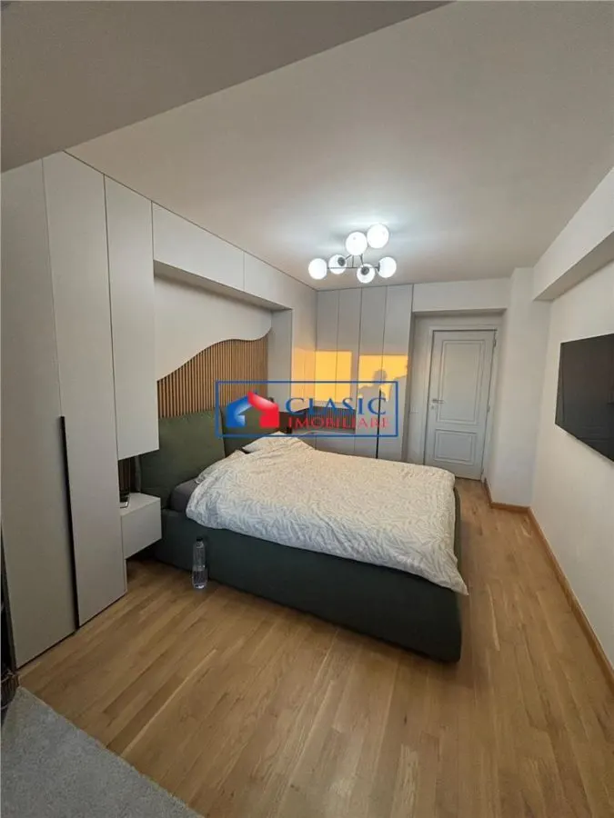 Vanzare apartament 4 camere de LUX terasa 105 mp tip penthouse in Buna Ziua- Mega Image - foto 9