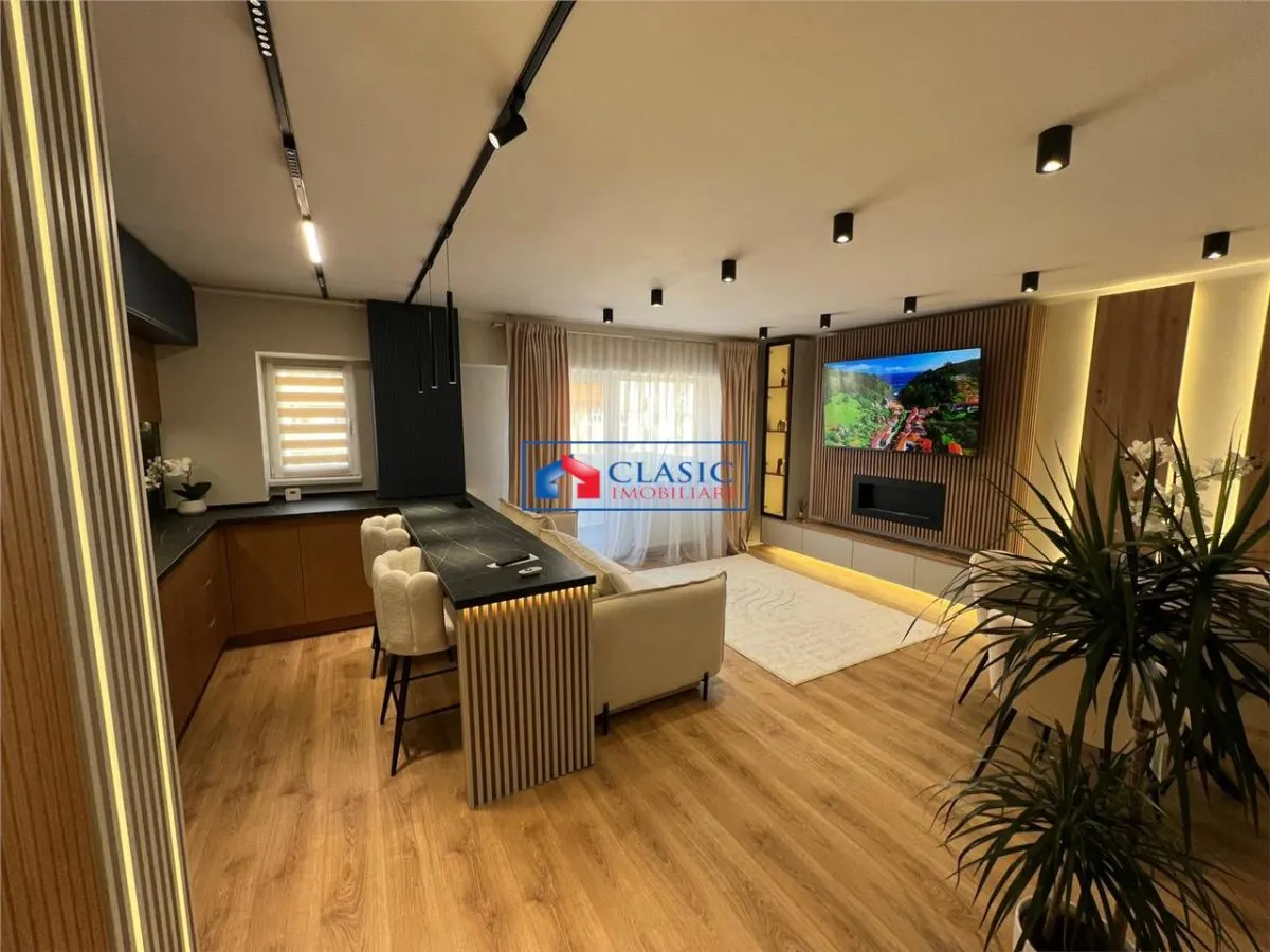 Vanzare apartament 3 camere de LUX in Zorilor- zona Spitalul de Recuperare - foto 1
