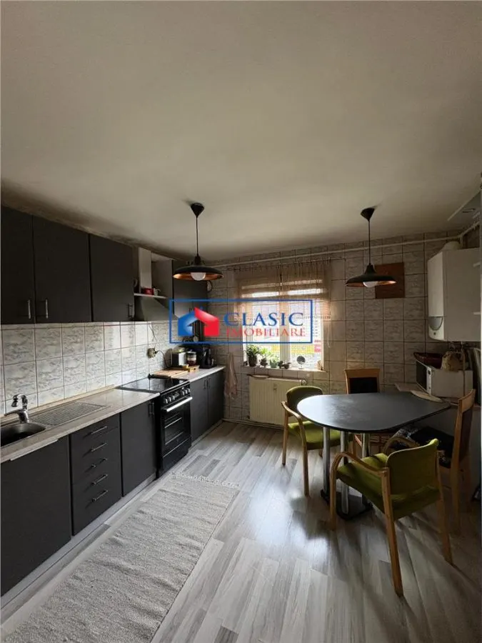 Vanzare apartament 4 camere decomandat Manastur zona Flora, Cluj-Napoca - foto 1