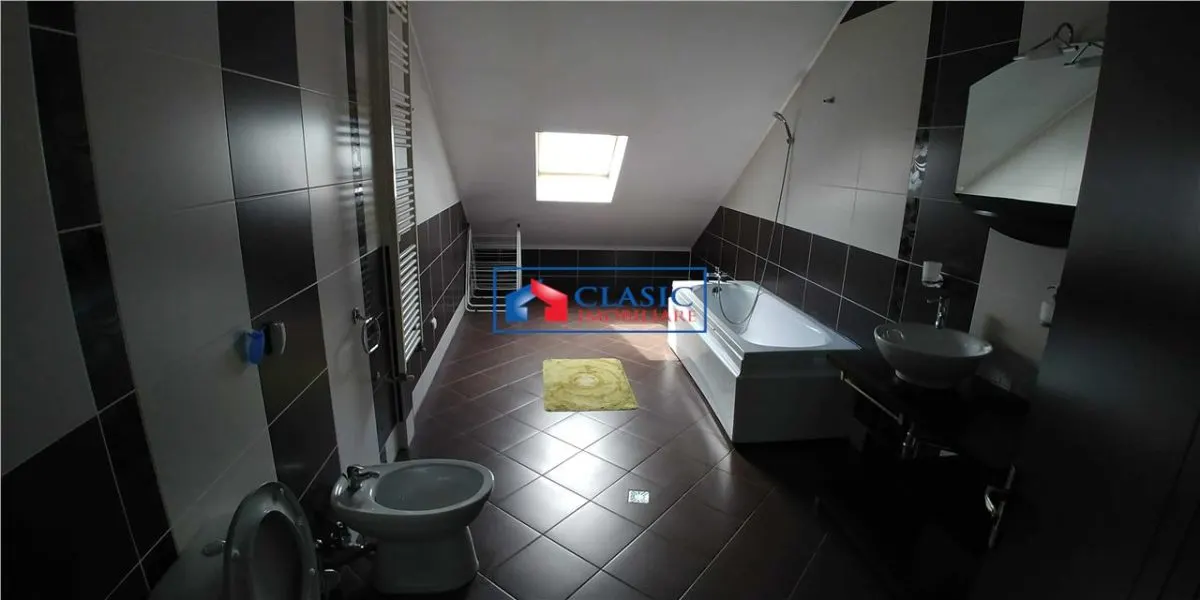 Vanzare apartament 4 camere bloc nou tip vila zona Zorilor- Eugen Ionesco - foto 9