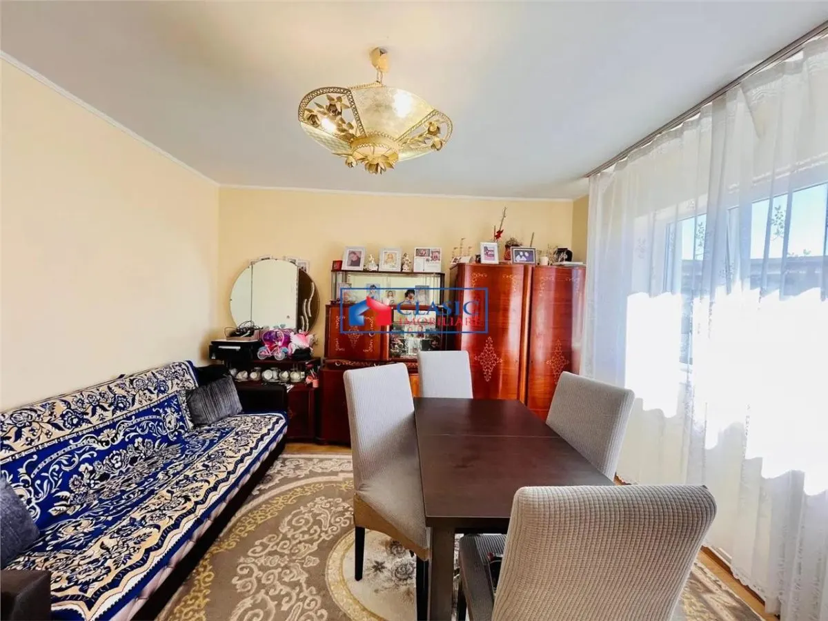 Vanzare apartament 3 camere decomandate in Manastur- zona La Terenuri - foto 1