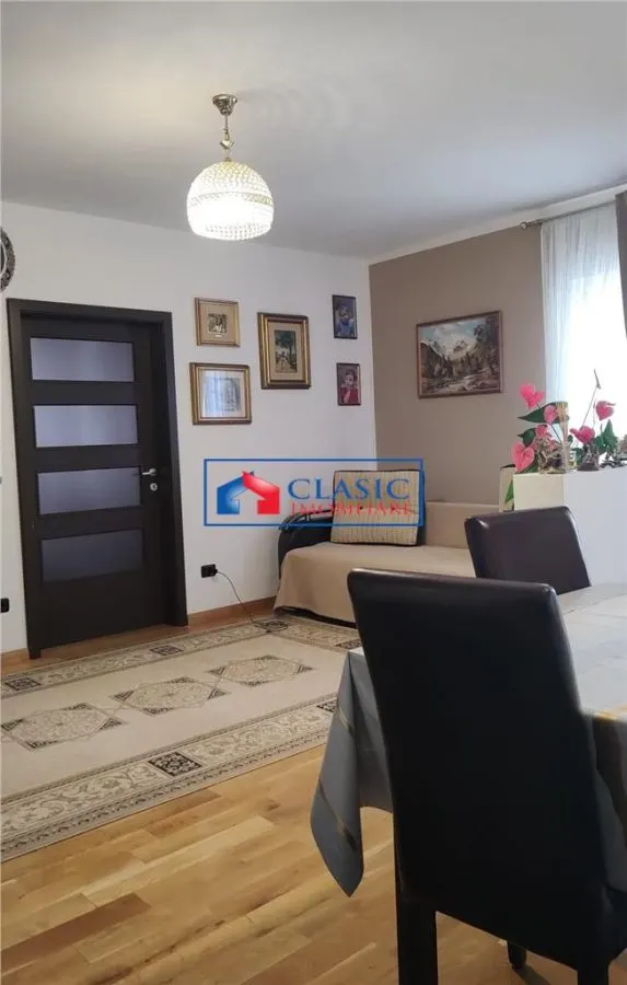 Vanzare apartament 3 camere modern zona Terra Floresti - foto 4