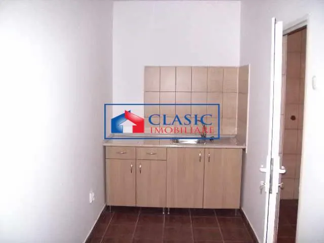 Vanzare cladire comercial si birouri Centru zona Liceul Avram Iancu, Cluj-Napoca - foto 4