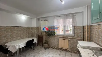 Inchiriere apartament 3 decomandate in Marasti- zona FSEGA - foto 4