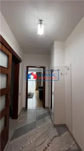 Inchiriere apartament 2 camere decomandate modern bloc nou Central zona Platinia Mall - foto 5