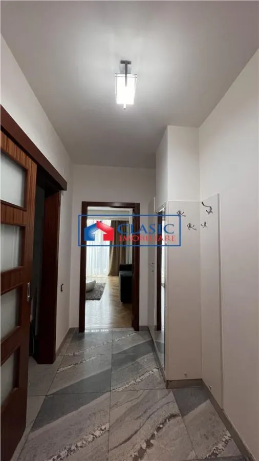 Inchiriere apartament 2 camere decomandate modern bloc nou Central zona Platinia Mall - foto 5