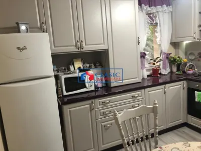 Vanzare apartament 3 camere confort sporit zona Farmec Marasti, Cluj-Napoca - Cluj-Napoca