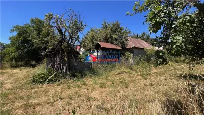 Vanzare casa veche cu teren 1000 mp in Borhanci- zona TCI SPA - foto 2