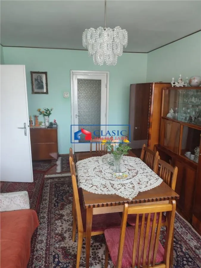 Vanzare apartament 2 camere decomandate in Grigorescu- zona Coloane - foto 1