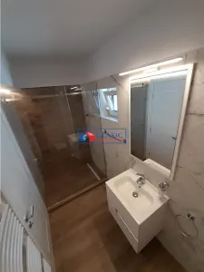 Inchiriere apartament tip penthouse 3 camere de LUX in Buna Ziua- zona Lidl - foto 9