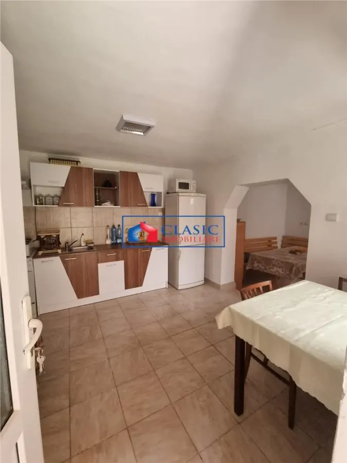 Vanzare casa individuala 5 camere si teren de 1500 mp in Valea Draganului - foto 3