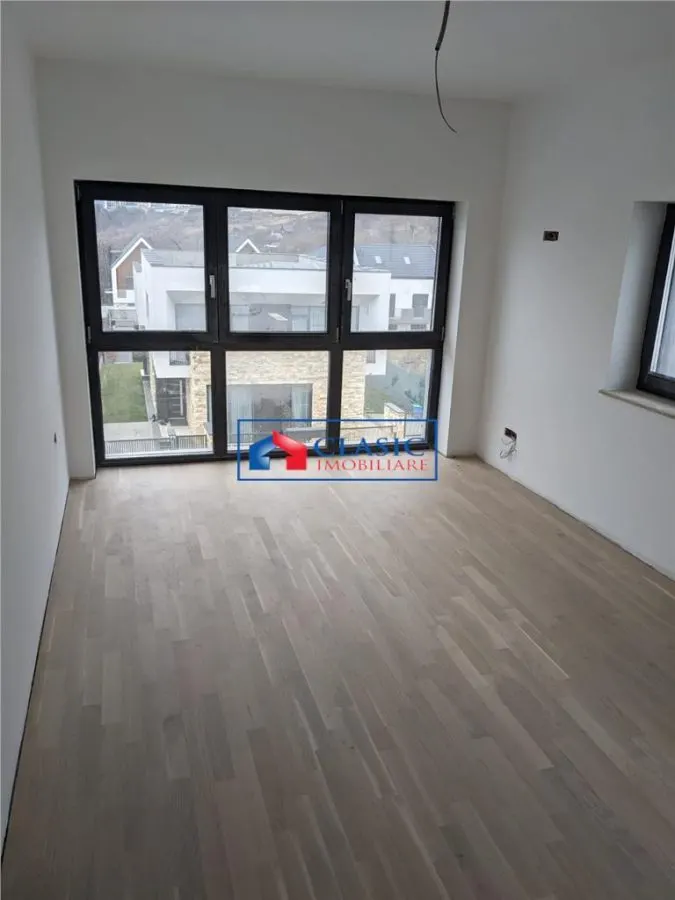 Vanzare parte duplex zona linistita, aproape de padure, finisat complet, zona Campului - foto 9