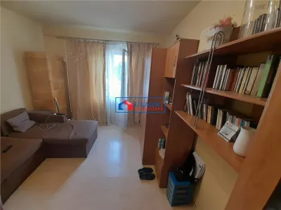 Vanzare apartament 2 camere deocmandat Centru zona Piata Mihai Viteazu, Cluj-Napoca - foto 3