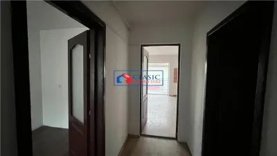Vanzare apartament 2 camere bloc nou tip vila in Zorilor- zona strada Lunii - foto 6