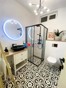 Vanzare apartament 2 camere modern zona Centrala- strada Crisan - foto 7