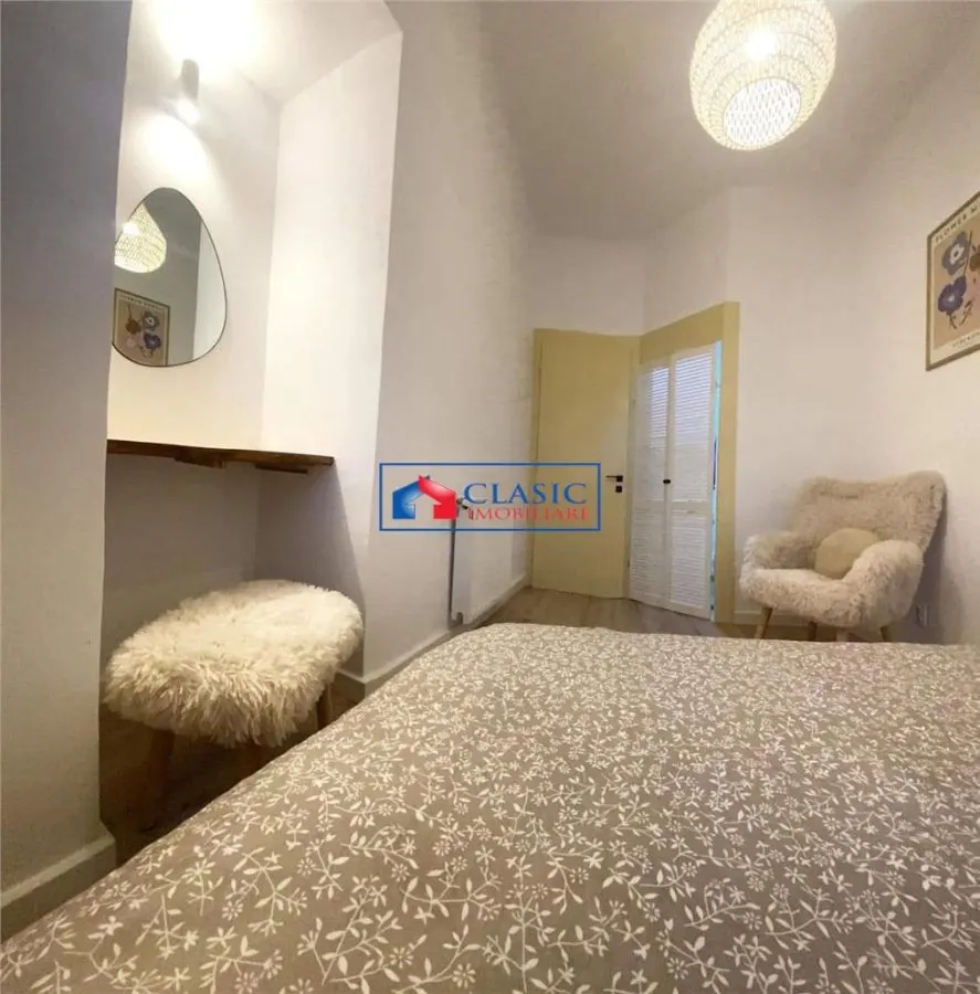 Vanzare apartament 2 camere modern zona Centrala- strada Crisan - foto 9