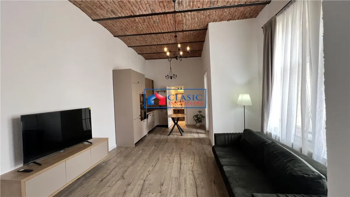 Vanzare apartament 2 camere modern in Centru cu parcare- Piata Muzeului - foto 1