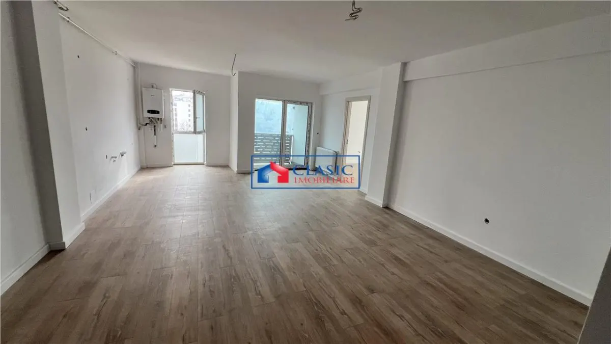 Vanzare apartament 2 camere bloc nou in Dambul Rotund- zona Mega Image - foto 1