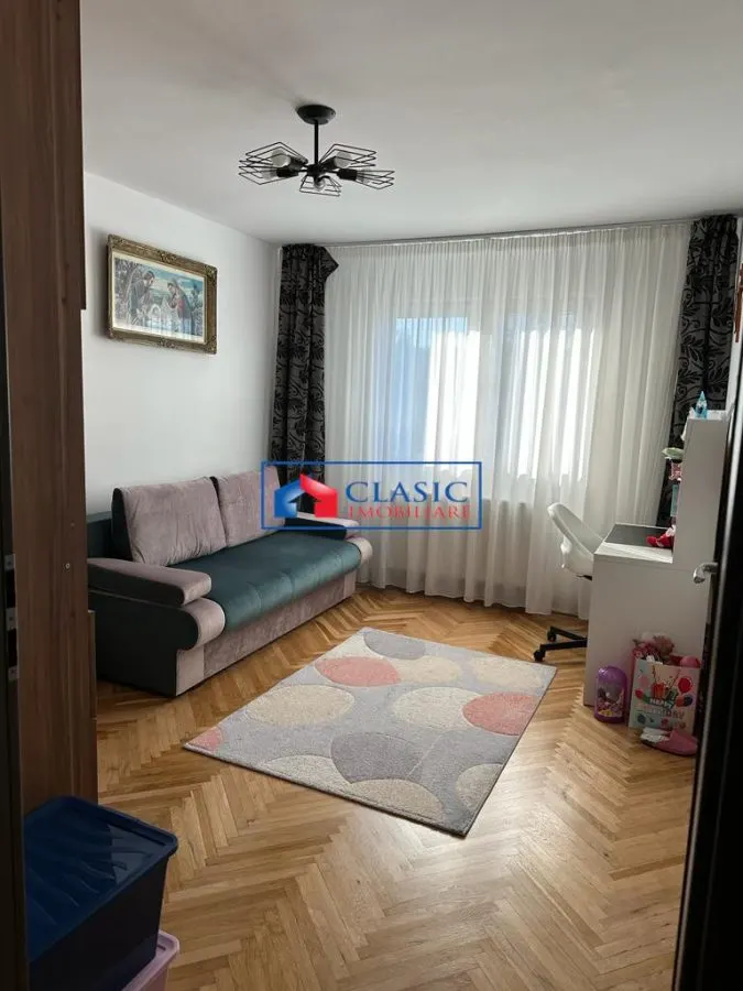 Vanzare apartament 3 camere modern in Manastur- zona Univ. Bogdan Voda - foto 13