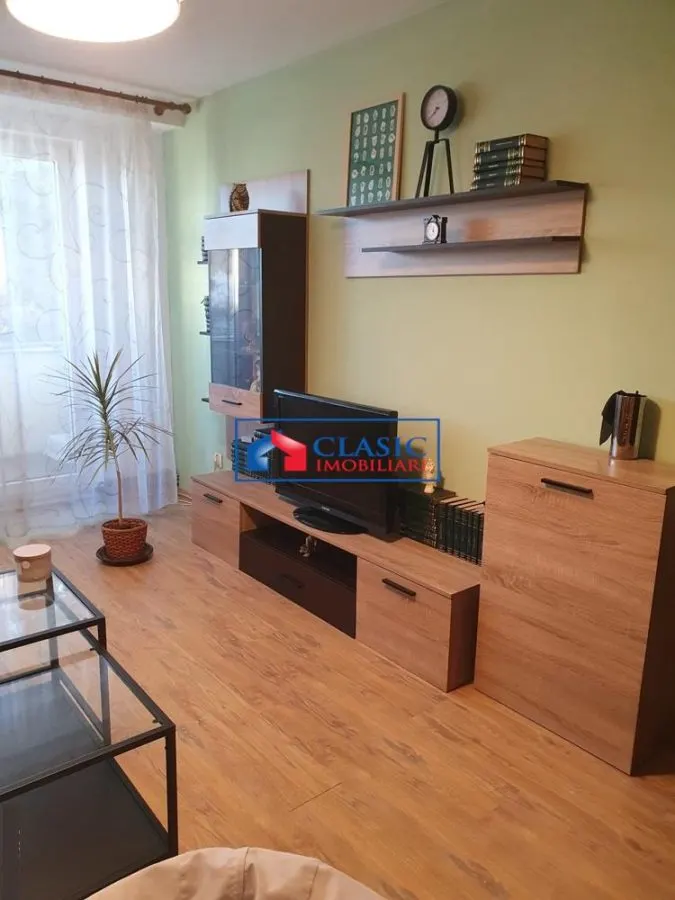 Vanzare apartament 3 camere decomandate in Manastur zona Piata Flora - foto 1