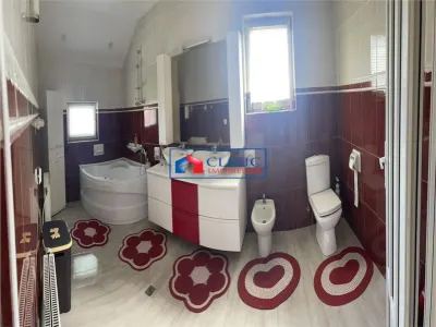 Vanzare casa individuala cu piscina exterioara zona Europa, Cluj-Napoca - foto 9
