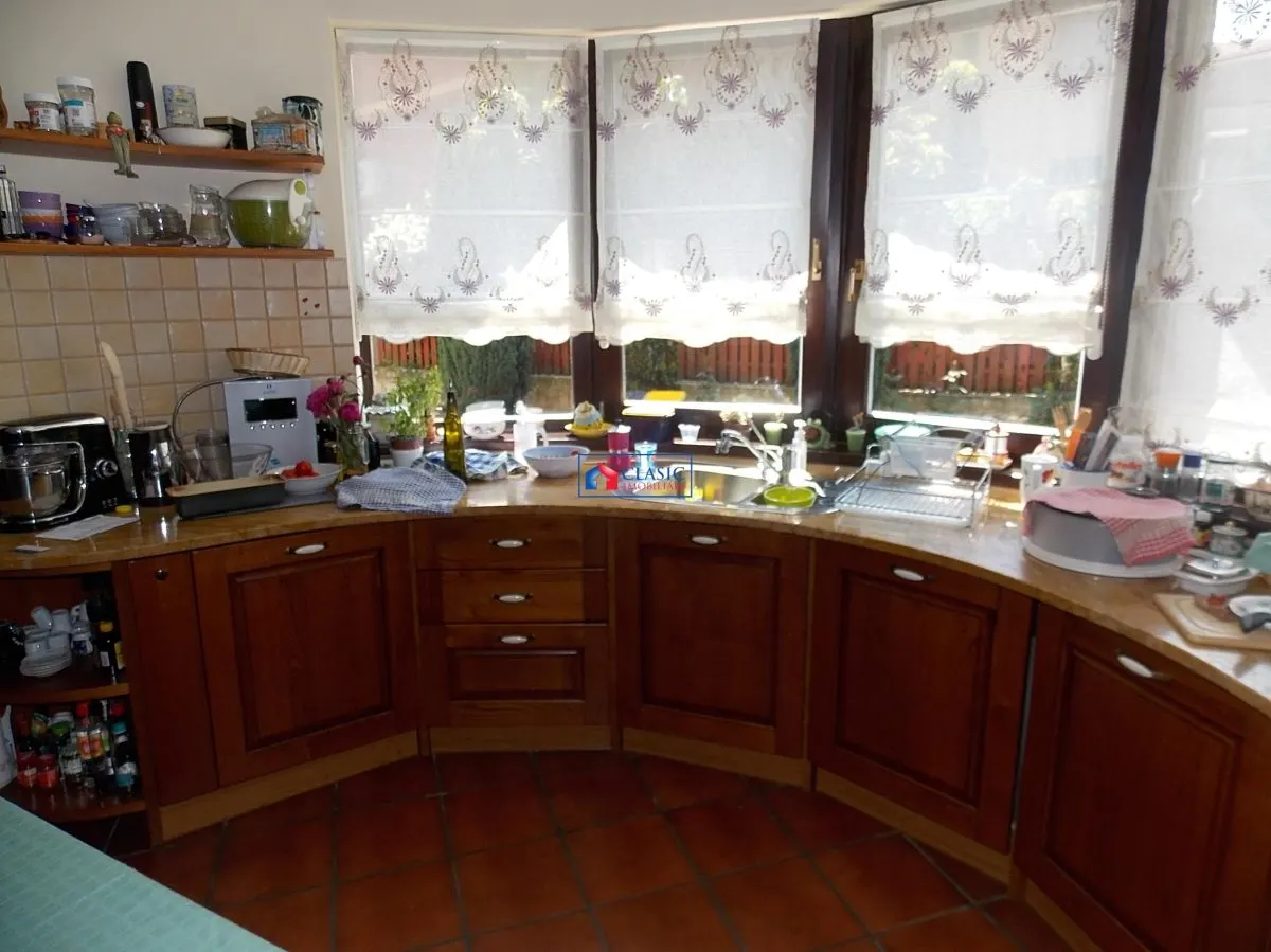 Vanzare casa individuala, Zorilor, zona retrasa in apropiere de Gradina Botanica, Cluj-Napoca - foto 6
