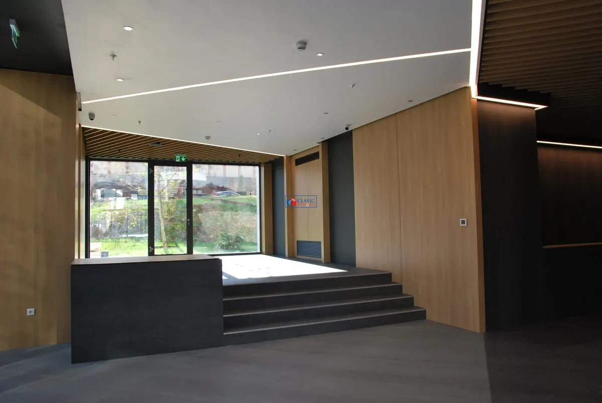 Comision 0%! Inchiriere 990 mp in Business Center clasa A! - foto 3
