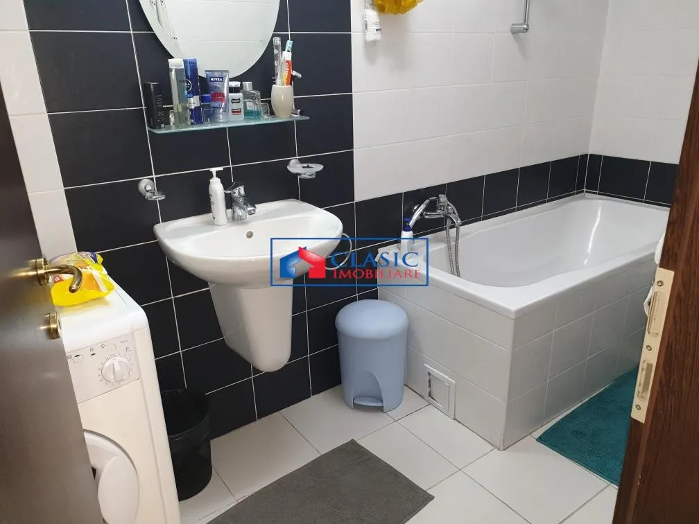 Inchiriere apartament 3 camere in vila in Andrei Muresanu- zona Piata Engels - foto 11