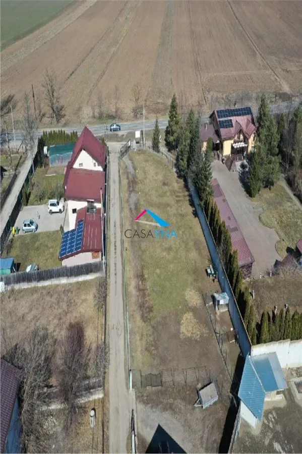 Micro-ferma cu 6500 mp teren si hala la 15 min de Bacau. - foto 1