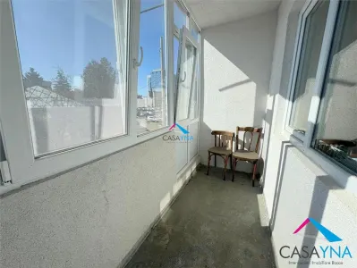 Etaj 1 - Strada 9 Mai - Apartament 2 camere decomandate! - foto 6