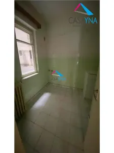 Etaj 1 - Apartament 3 camere decomandate de renovat! - foto 6
