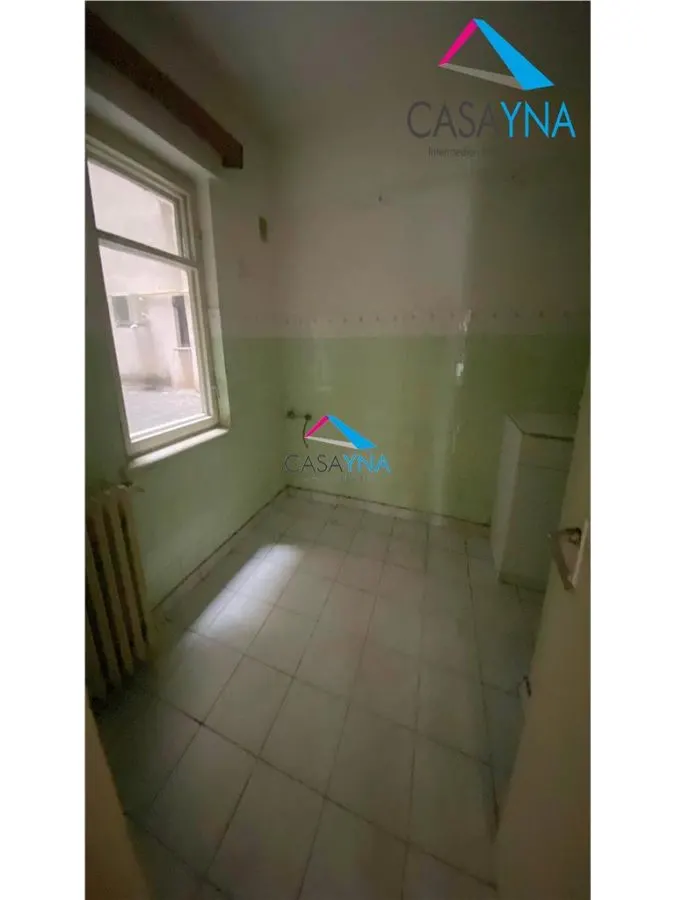 Etaj 1 - Apartament 3 camere decomandate de renovat! - foto 6