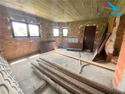 Casă P+M cu 900mp teren - Prăjești, jud Bacău! - foto 7