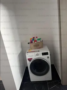 Apartament cu 2 camere, decomandat - zona Tractorul - foto 9