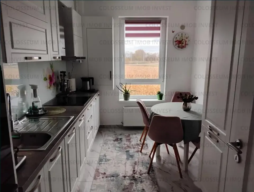 Apartament 3 camere, decomandat - zona Cristian - foto 2
