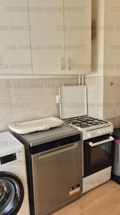 Apartament 2 camere, semidecomandat - zona Astra - foto 6