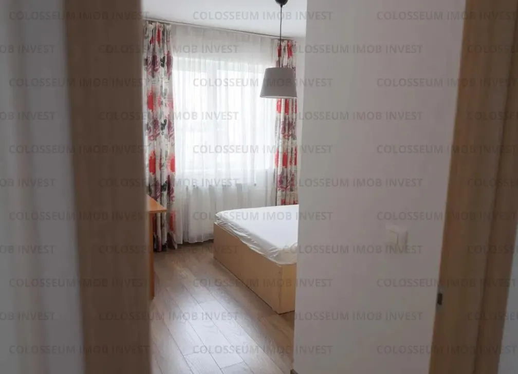 Apartament 2 camere, decomandat - zona Tractorul - foto 5