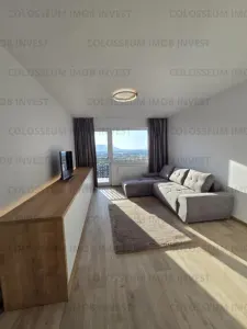Apartament 3 camere, decomandat - zona Tractorul - Brasov