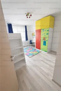 Apartament 3 camere – Tractorul-Casa Nobel – mobilat și utilat - foto 4