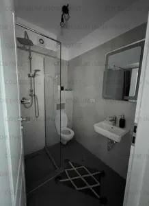 Apartament 3 camere, decomandat - zona Tractorul - foto 6