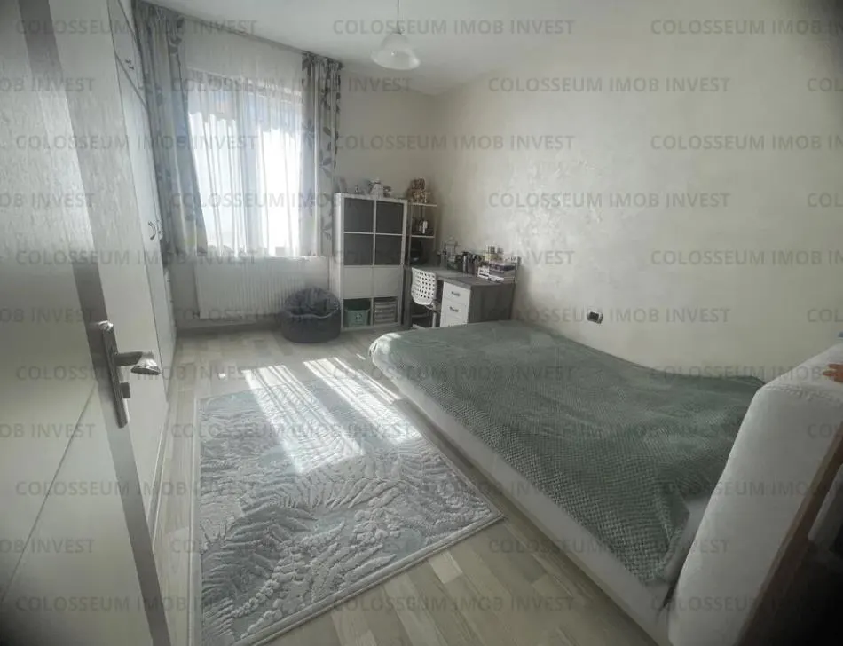 Apartament 3 camere, decomandat - zona Tractorul - foto 4