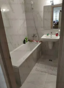 Apartament 2 camere, decomandat - zona Tractorul - foto 7