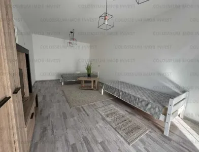 Apartament 2 camere, decomandat - zona Avantgarden - foto 2